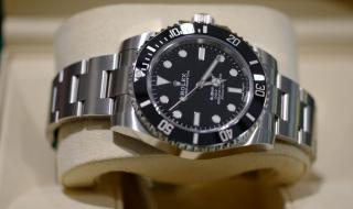 劳力士黑水鬼一个多月了也没上发条好吗 劳力士黑水鬼专柜价格